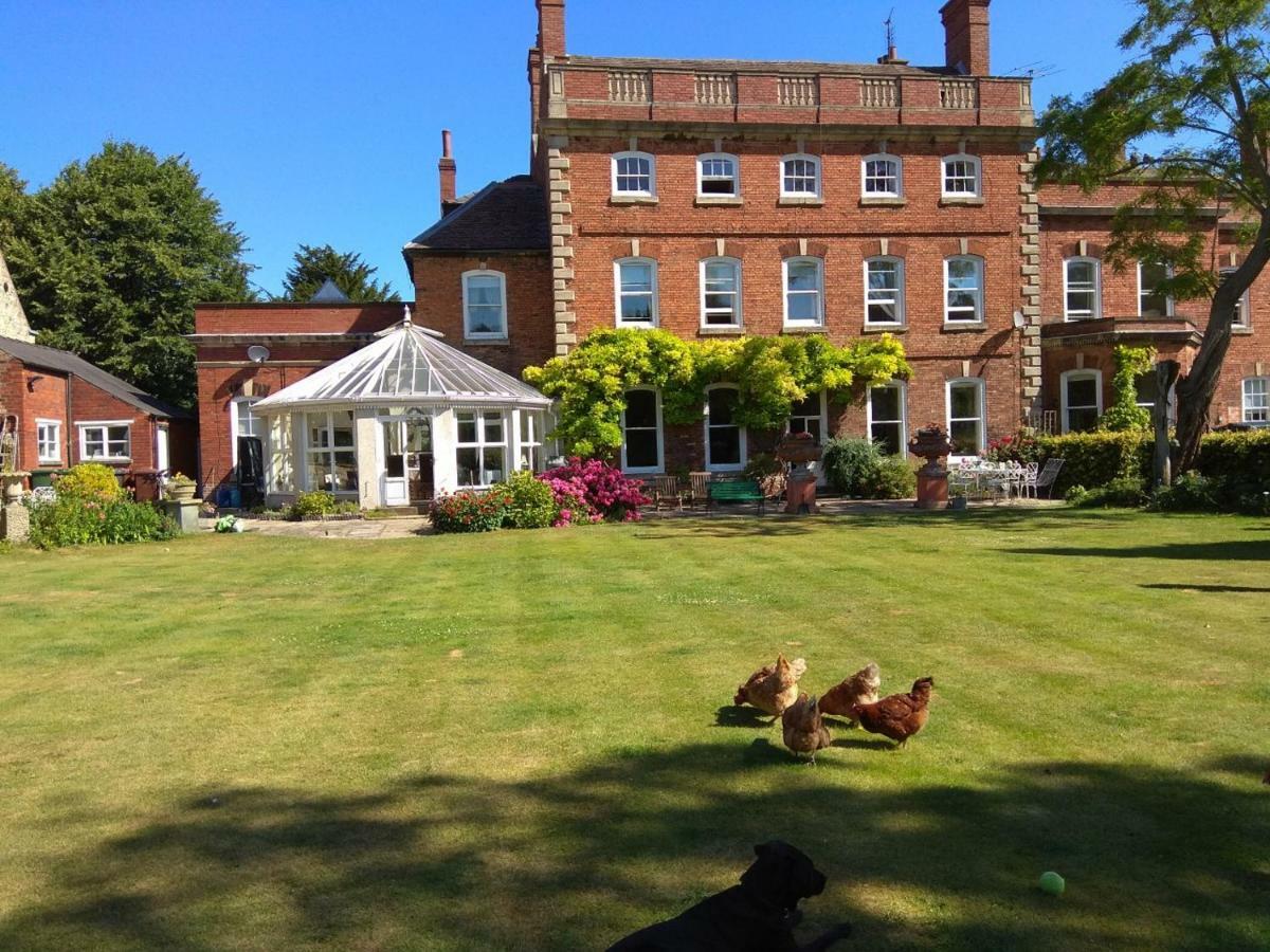 West Wing D'Isney Place. Lincoln Eksteriør bilde