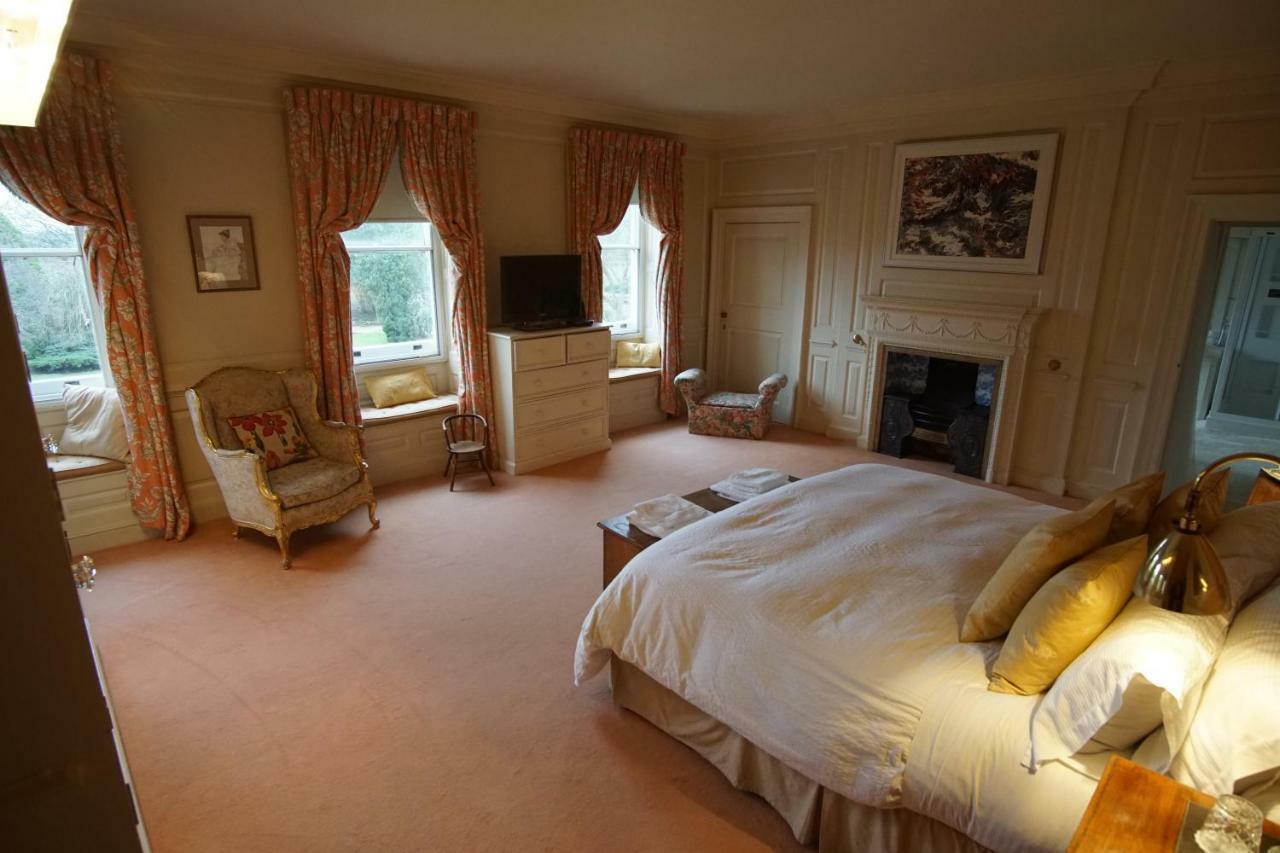 West Wing D'Isney Place. Lincoln Eksteriør bilde